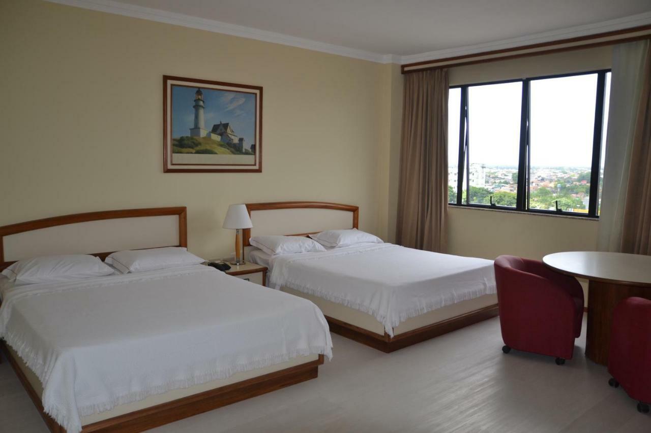 Queen Room,129513231:JPEG